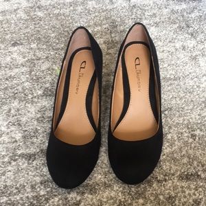 Chinese laundry Nima wedge, black suede